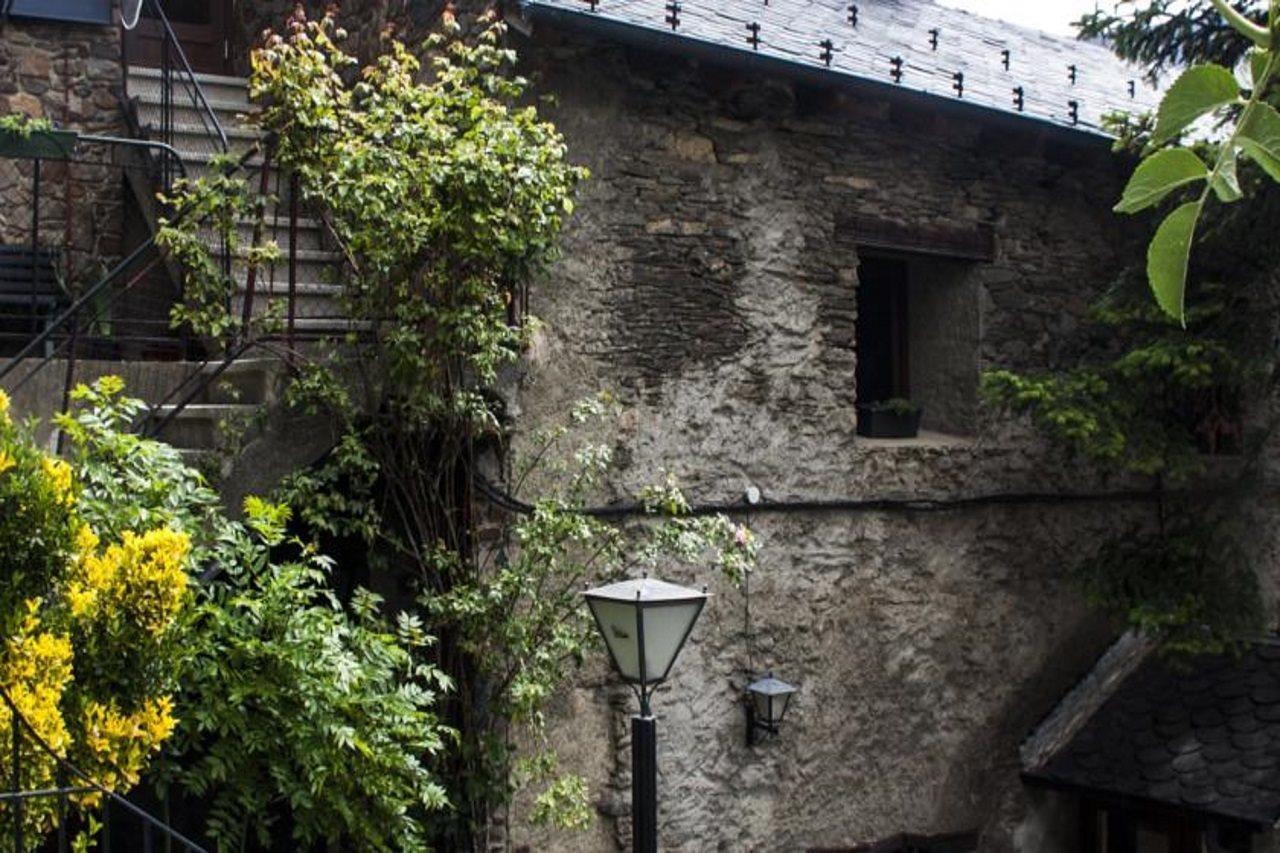 Borda Jovell Hostel Sispony Exterior foto